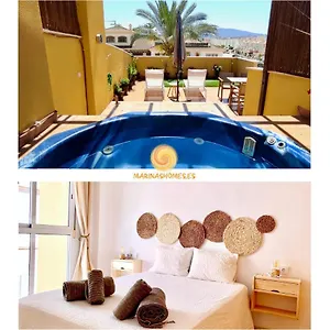  Apartamento Agua Marinas - Tu ático Con Jacuzzi Privado! España